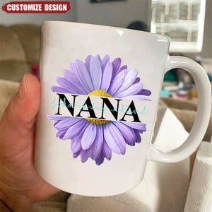 Mom Grandma Flower Daisy Color And Kids Personalized Mug