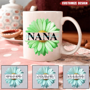 Mom Grandma Flower Daisy Color And Kids Personalized Mug