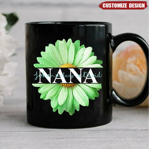 Mom Grandma Flower Daisy Color And Kids Personalized Mug