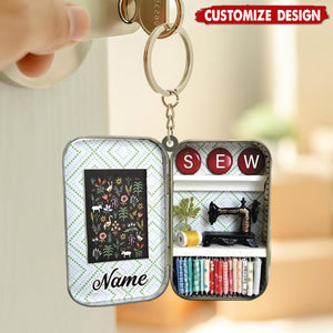 Personalized Sewing Box Keychain - Gift For Sewing Lovers