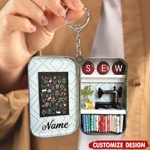 Personalized Sewing Box Keychain - Gift For Sewing Lovers