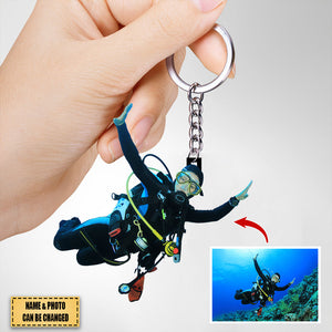 Personalized Scuba Diving Acrylic Keychain - Gift For Diving Lovers, Divers - Upload Photo